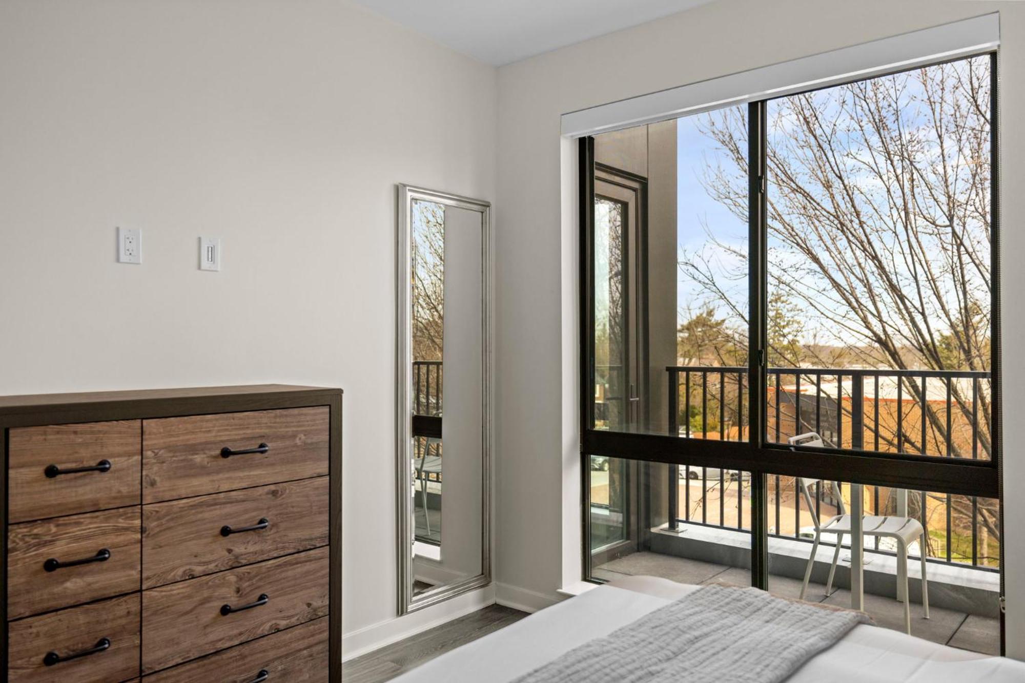 Apartment Placemakr Cathedral Heights Washington